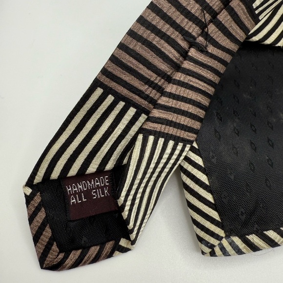 Umberto Bossi Elegant Brown and Black Striped Tie Handmade all Silk - Picture 5 of 5